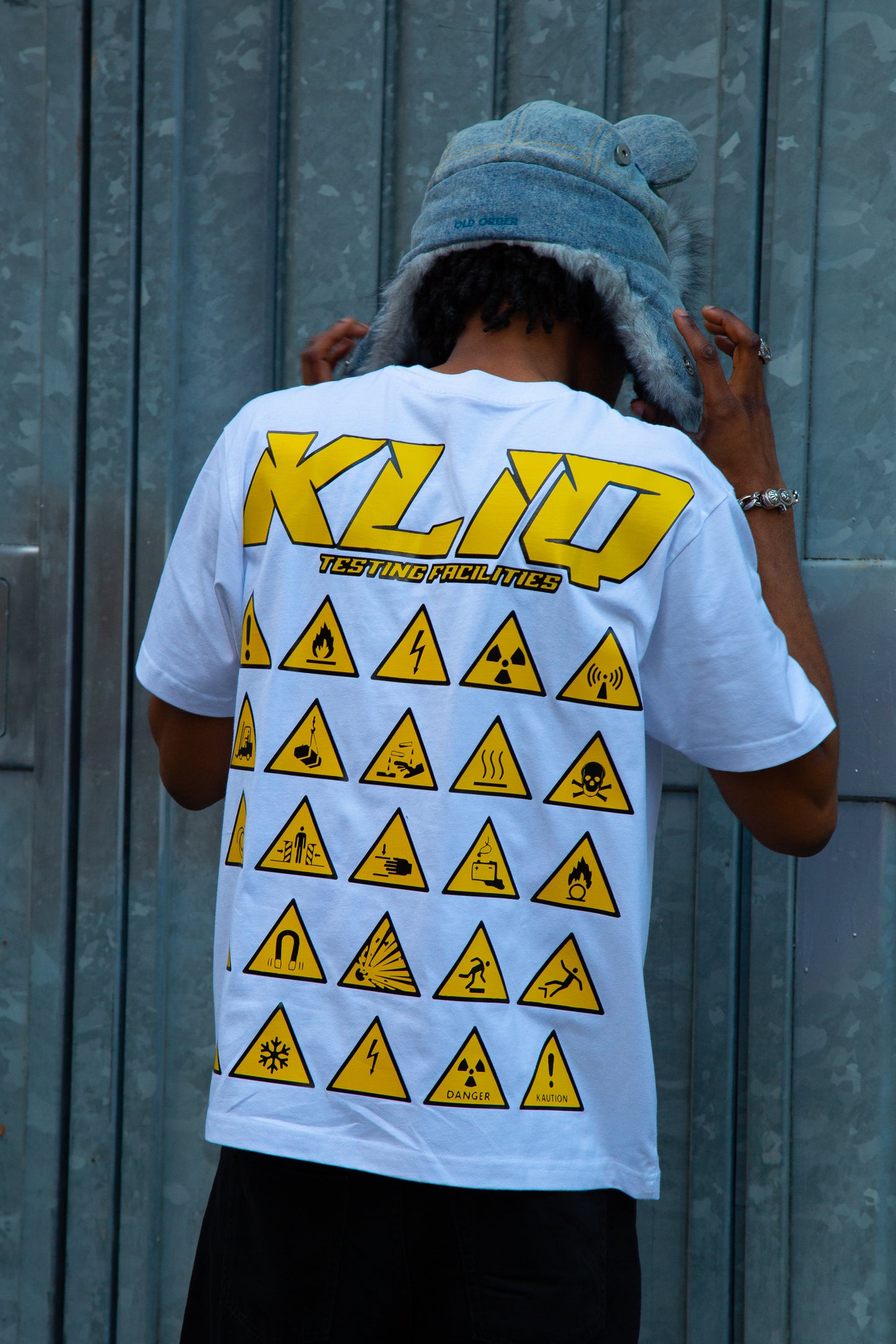 TESTING TEE V.1